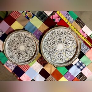 VINTAGE 2 Serving Trays, white, gold, reproduction 🦉